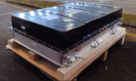 Großes Lithium-Ionen-Speichermodul auf einer Palette
